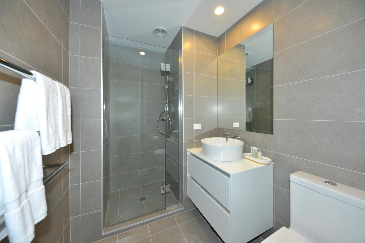 Peterborough Apartments Крайстчерч Екстер'єр фото