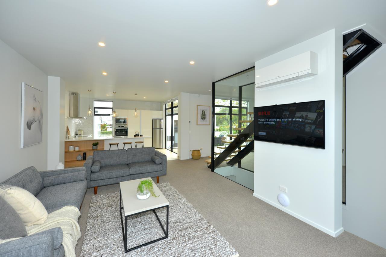 Peterborough Apartments Крайстчерч Екстер'єр фото