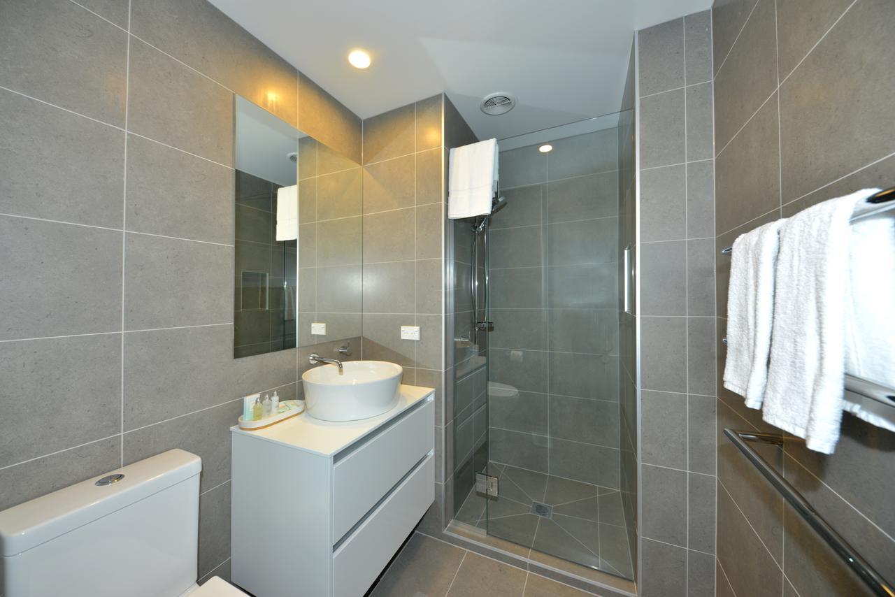 Peterborough Apartments Крайстчерч Екстер'єр фото